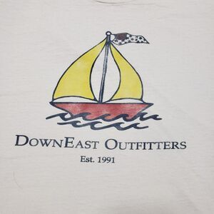 Vintage Down East Outfitters Shirt Mens XL White Sail Boat Short Sleeve Made USA
